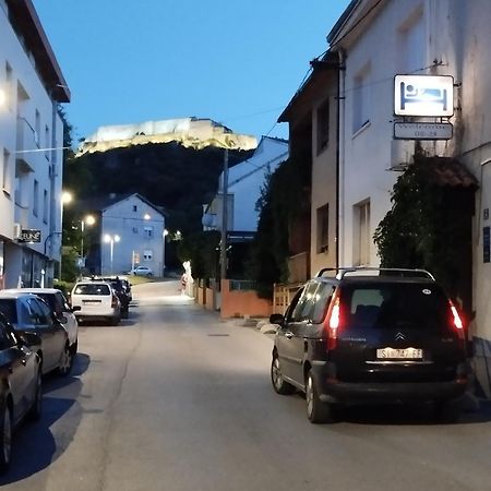 Ferienwohnung Jasna1 Knin Exterior foto