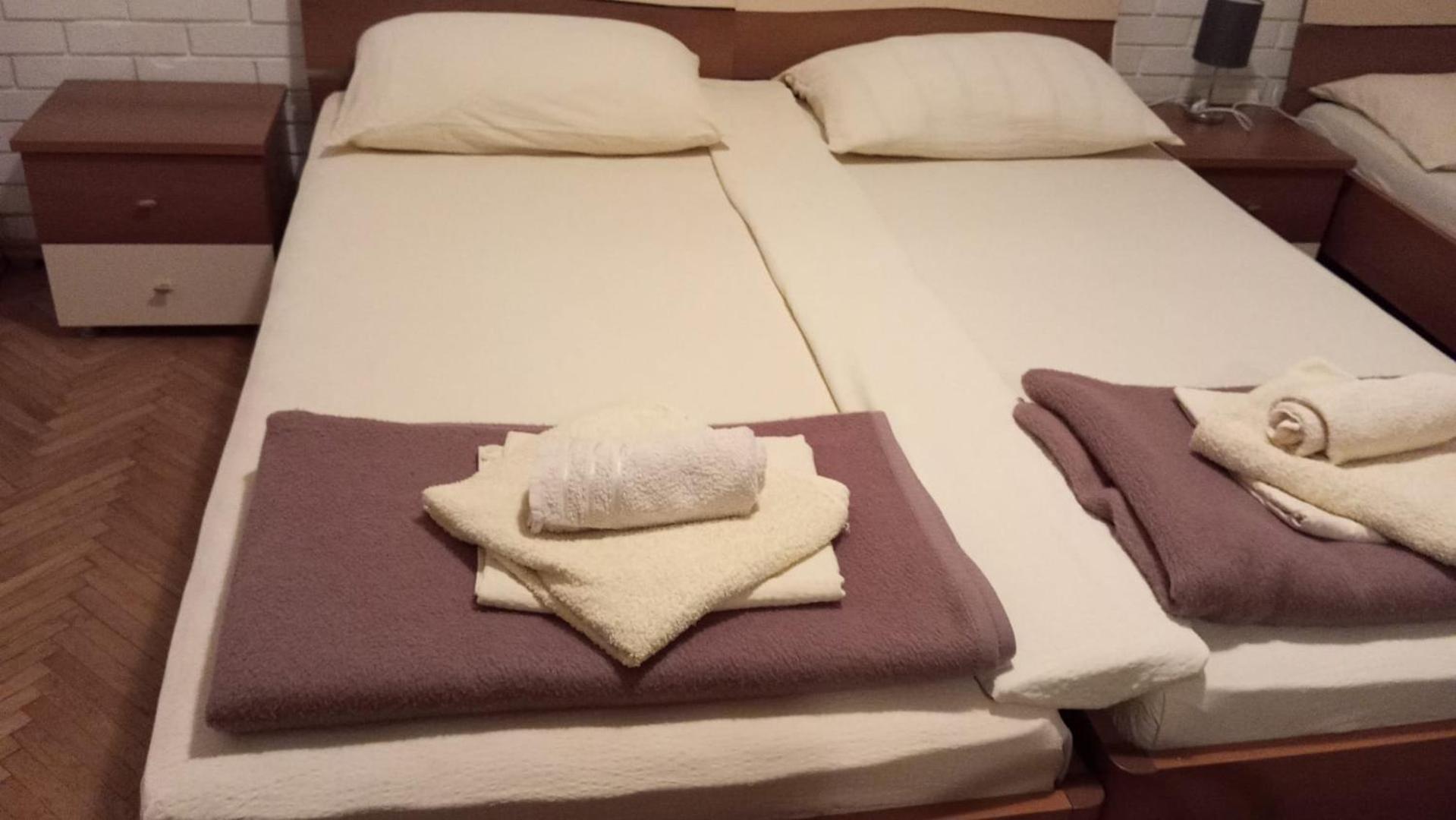 Ferienwohnung Jasna1 Knin Zimmer foto